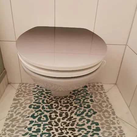 Rivulet 2 Bedroom 아파트 *